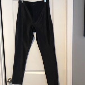 Stretchy Black leggings. Slightly sheen
